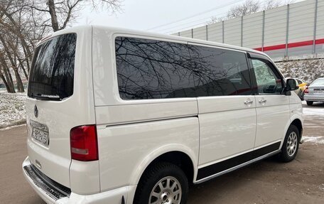 Volkswagen Caravelle T5, 2013 год, 1 750 000 рублей, 4 фотография