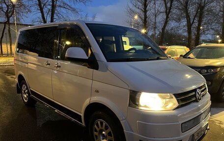 Volkswagen Caravelle T5, 2013 год, 1 750 000 рублей, 32 фотография