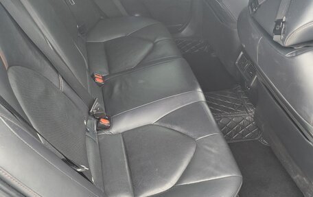 Toyota Camry, 2019 год, 2 900 000 рублей, 5 фотография