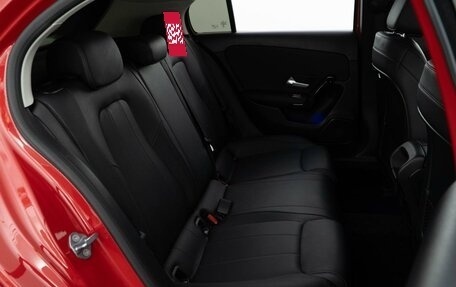 Mercedes-Benz A-Класс, 2018 год, 2 349 050 рублей, 7 фотография