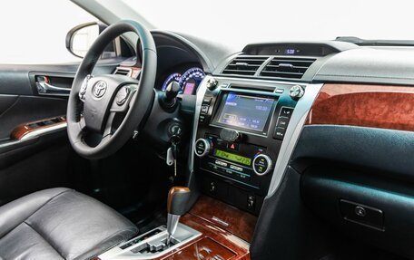 Toyota Camry, 2013 год, 1 949 000 рублей, 36 фотография