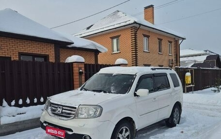 Honda Pilot III рестайлинг, 2013 год, 1 600 000 рублей, 1 фотография