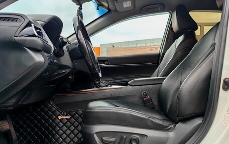 Toyota Camry, 2020 год, 2 790 000 рублей, 18 фотография