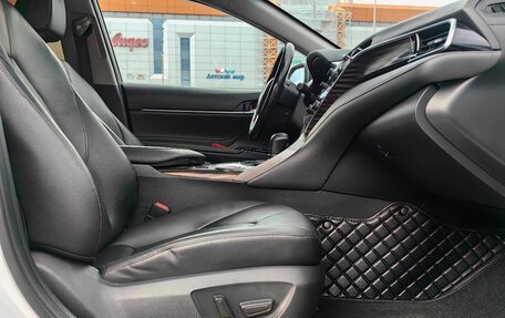 Toyota Camry, 2020 год, 2 790 000 рублей, 13 фотография