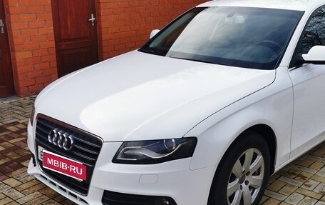 Audi A4, 2010 год, 1 300 000 рублей, 2 фотография