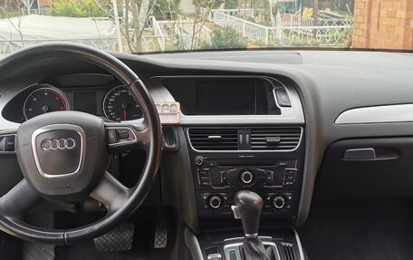 Audi A4, 2010 год, 1 300 000 рублей, 10 фотография