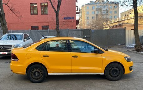 Volkswagen Polo VI (EU Market), 2020 год, 1 150 000 рублей, 2 фотография