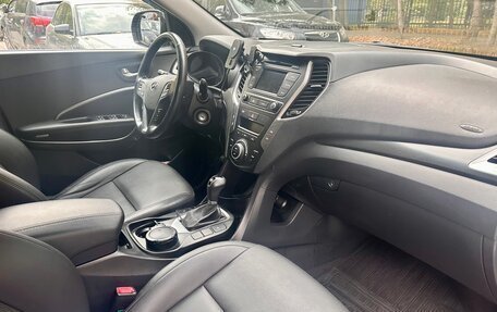 Hyundai Santa Fe III рестайлинг, 2016 год, 1 800 000 рублей, 6 фотография