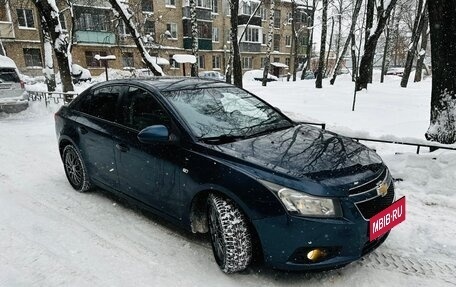 Chevrolet Cruze II, 2010 год, 550 000 рублей, 2 фотография