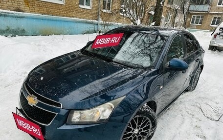 Chevrolet Cruze II, 2010 год, 550 000 рублей, 4 фотография