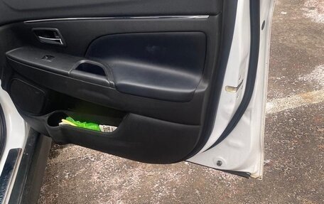 Mitsubishi ASX I рестайлинг, 2013 год, 1 249 000 рублей, 19 фотография