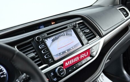 Toyota Highlander III, 2015 год, 2 345 000 рублей, 10 фотография