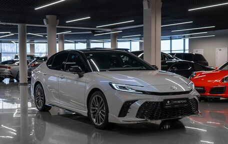 Toyota Camry, 2025 год, 4 300 000 рублей, 2 фотография