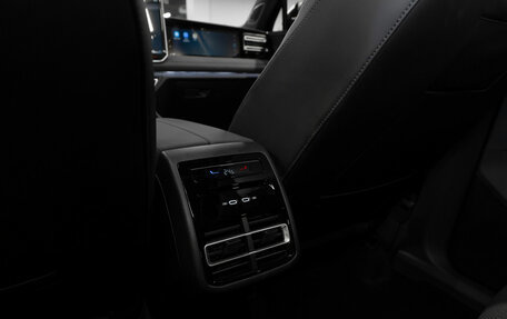 Volkswagen Tiguan, 2025 год, 5 100 000 рублей, 15 фотография