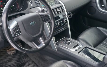 Land Rover Discovery Sport I рестайлинг, 2018 год, 2 450 000 рублей, 12 фотография