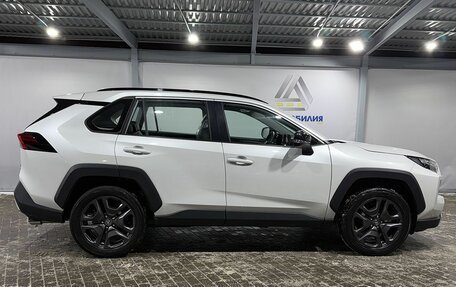 Toyota RAV4, 2025 год, 4 649 000 рублей, 6 фотография