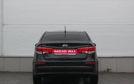 KIA Rio III рестайлинг, 2016 год, 870 000 рублей, 4 фотография