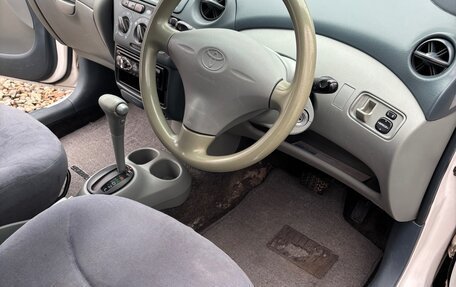 Toyota Vitz, 2001 год, 410 000 рублей, 6 фотография