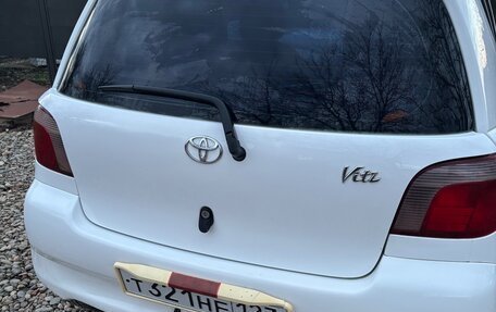 Toyota Vitz, 2001 год, 410 000 рублей, 14 фотография