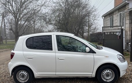Toyota Vitz, 2001 год, 410 000 рублей, 4 фотография