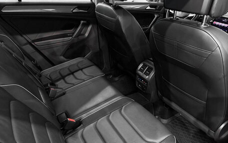 Volkswagen Tiguan II, 2021 год, 3 050 000 рублей, 18 фотография