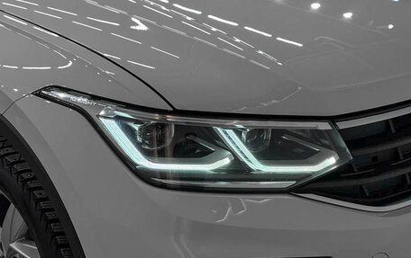 Volkswagen Tiguan II, 2021 год, 3 050 000 рублей, 22 фотография