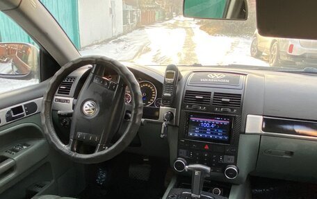 Volkswagen Touareg III, 2004 год, 500 000 рублей, 9 фотография
