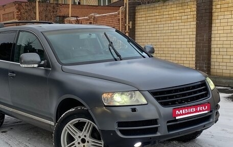 Volkswagen Touareg III, 2004 год, 500 000 рублей, 7 фотография