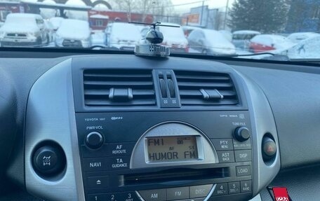 Toyota RAV4, 2006 год, 1 050 000 рублей, 17 фотография