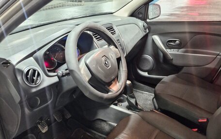 Renault Logan II, 2014 год, 390 000 рублей, 5 фотография