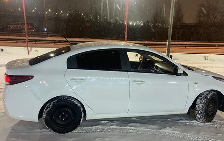 KIA Rio IV, 2020 год, 1 160 000 рублей, 4 фотография