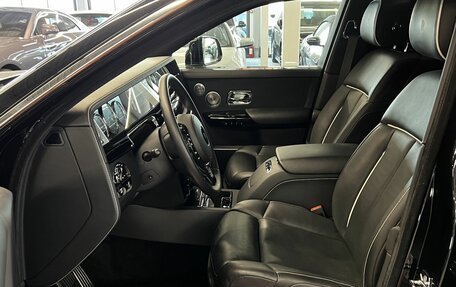 Rolls-Royce Phantom VIII, 2019 год, 46 500 000 рублей, 15 фотография