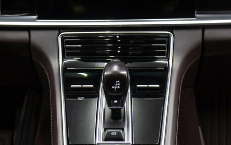 Porsche Panamera II рестайлинг, 2018 год, 6 100 000 рублей, 15 фотография