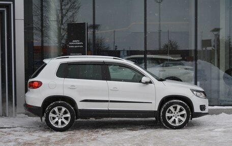 Volkswagen Tiguan I, 2015 год, 1 700 000 рублей, 4 фотография