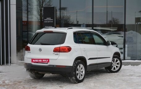 Volkswagen Tiguan I, 2015 год, 1 700 000 рублей, 5 фотография