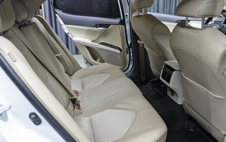 Toyota Camry, 2020 год, 3 398 000 рублей, 12 фотография