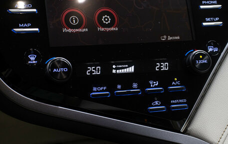 Toyota Camry, 2020 год, 3 398 000 рублей, 18 фотография