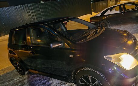 Toyota Ist II, 2002 год, 620 000 рублей, 4 фотография