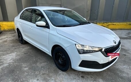Skoda Rapid II, 2021 год, 930 000 рублей, 3 фотография