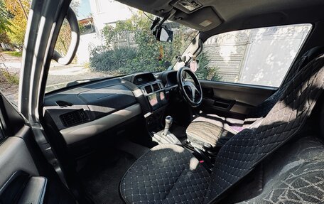 Mitsubishi Pajero iO, 1998 год, 650 000 рублей, 13 фотография