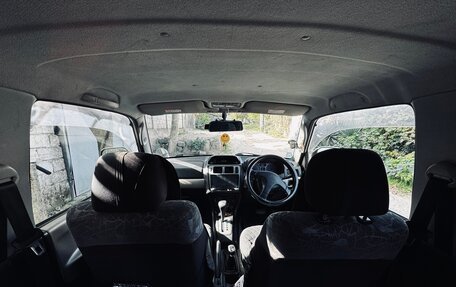 Mitsubishi Pajero iO, 1998 год, 650 000 рублей, 16 фотография