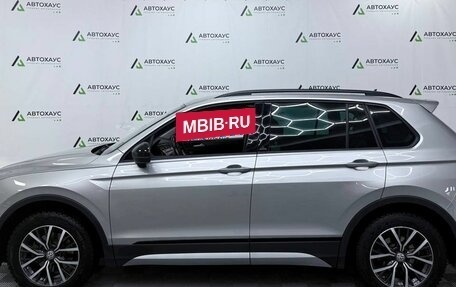 Volkswagen Tiguan II, 2020 год, 2 498 000 рублей, 2 фотография