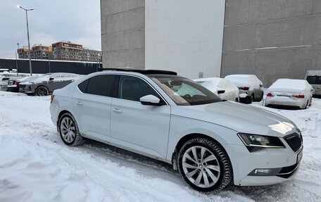 Skoda Superb III рестайлинг, 2019 год, 2 200 000 рублей, 6 фотография