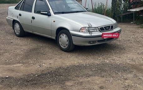 Daewoo Nexia I рестайлинг, 2006 год, 180 000 рублей, 32 фотография