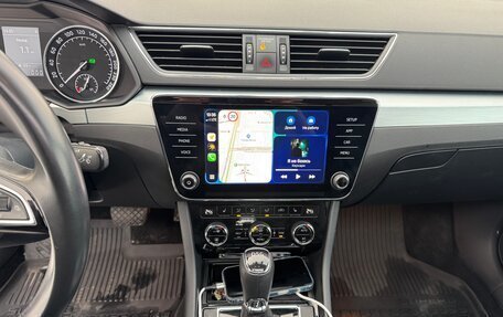 Skoda Superb III рестайлинг, 2019 год, 2 200 000 рублей, 11 фотография