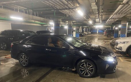 Toyota Camry, 2017 год, 1 850 000 рублей, 2 фотография