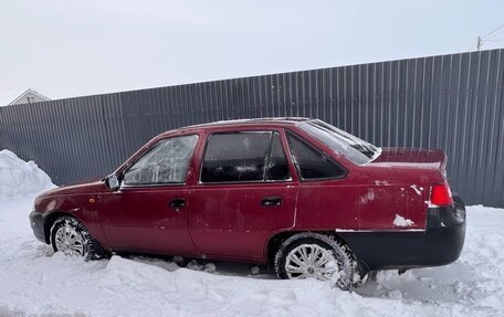 Daewoo Nexia I рестайлинг, 2010 год, 250 000 рублей, 3 фотография