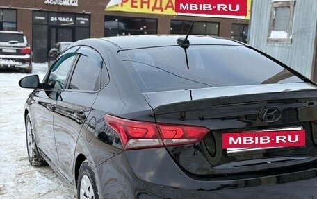 Hyundai Solaris II рестайлинг, 2017 год, 1 130 000 рублей, 3 фотография