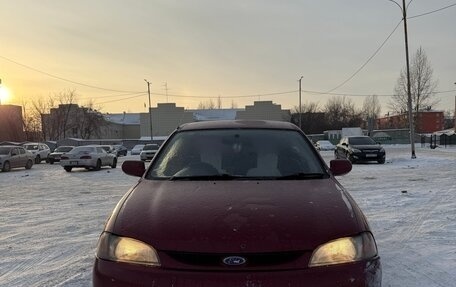 Ford Laser IV, 1994 год, 200 000 рублей, 3 фотография