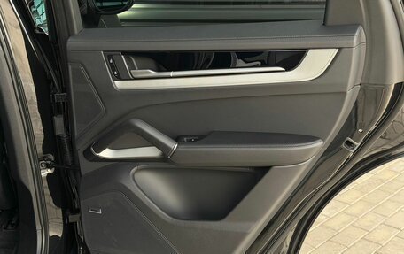 Porsche Cayenne III, 2024 год, 19 000 000 рублей, 18 фотография